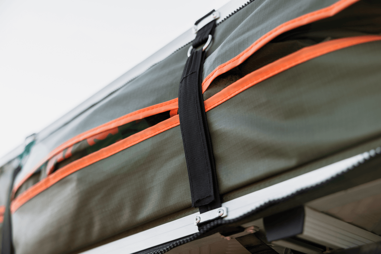 V1 - The Vagabond Rooftop Tent - Xtrusion Overland