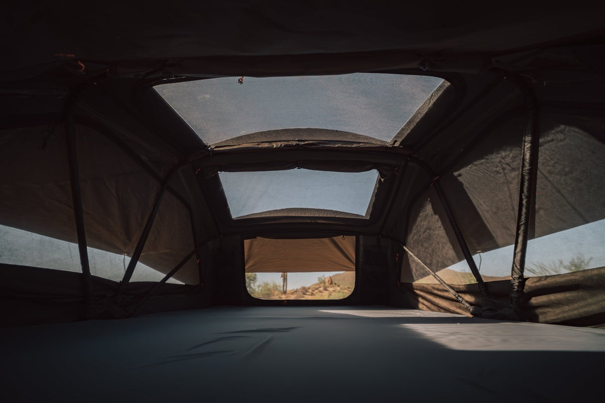 Vagabond 2.0 Rooftop Tent - Xtrusion Overland