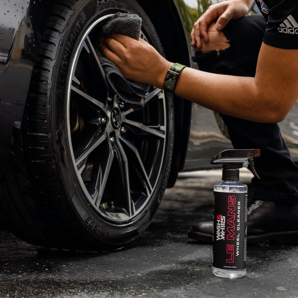 WASH&WHIPS Le Mans Wheel Cleaner - Xtrusion Overland