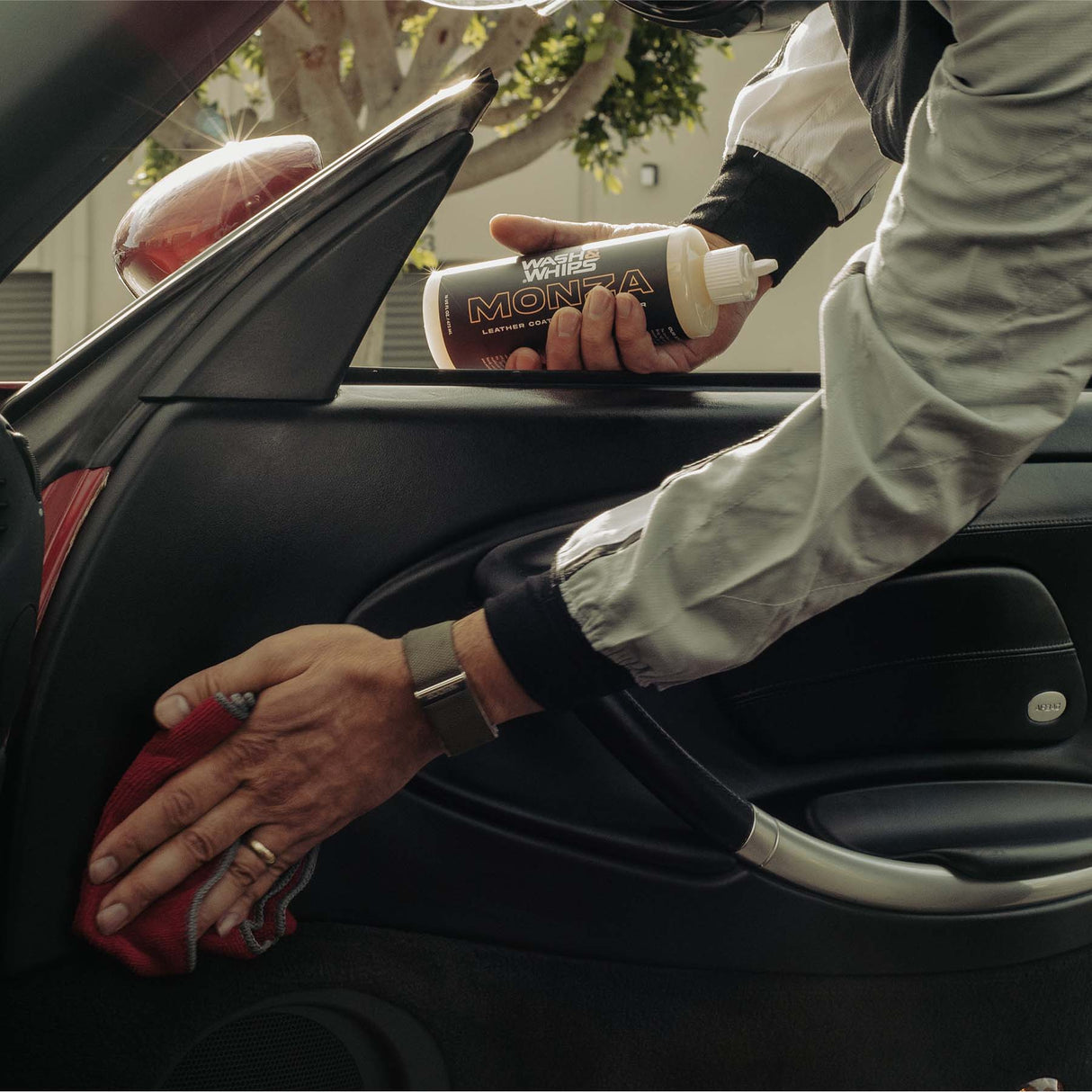 WASH&WHIPS Monza Leather Coating & Conditioner - Xtrusion Overland