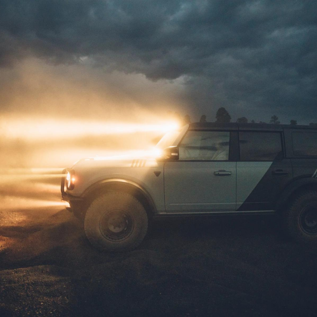 heretics 40 inch led roof mount kit on a ford bronco